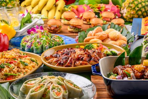 2.3日目夕食バイキング(一例)